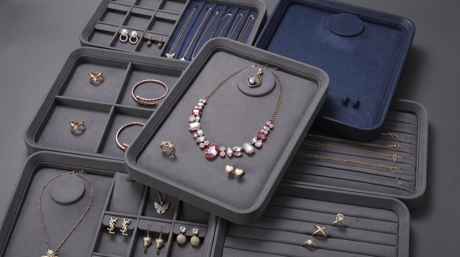 Display Trays