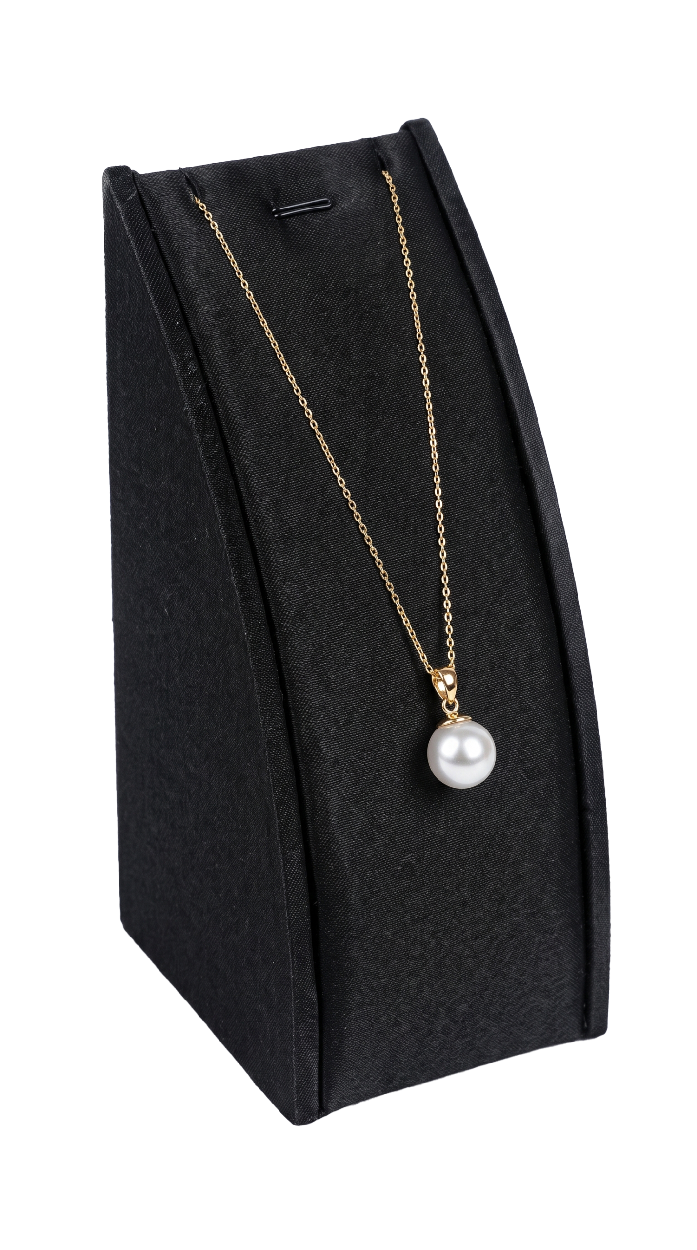 necklaces showcase 