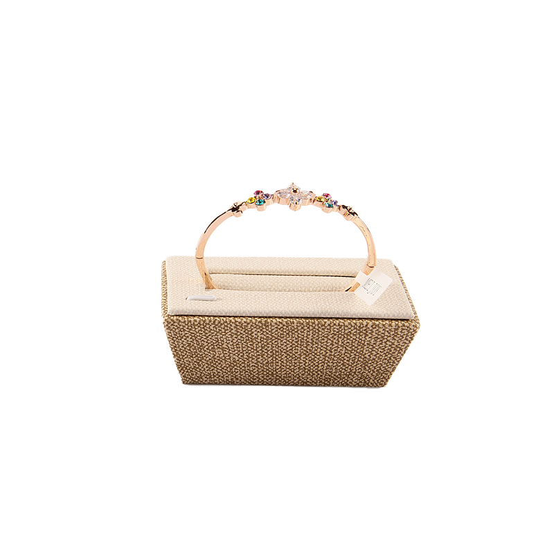 Bracelet showcase 
